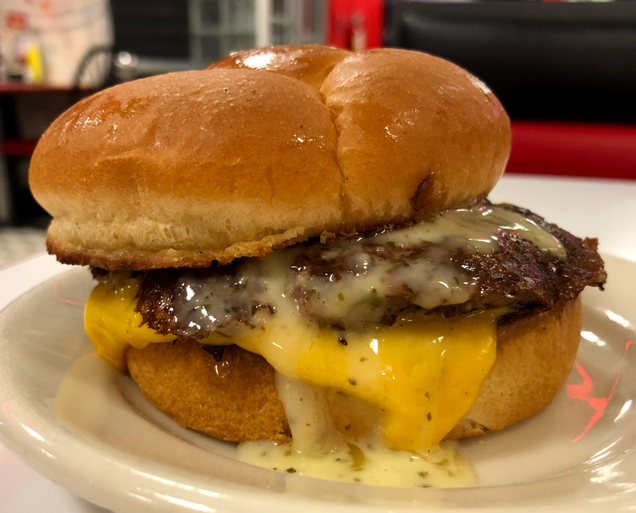 Illustration for article titled Every Steak 'n Shake burger, ranked